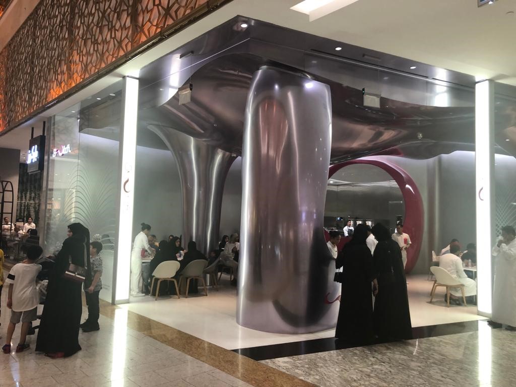 Dubai Glass Fiber Restaurant Interior